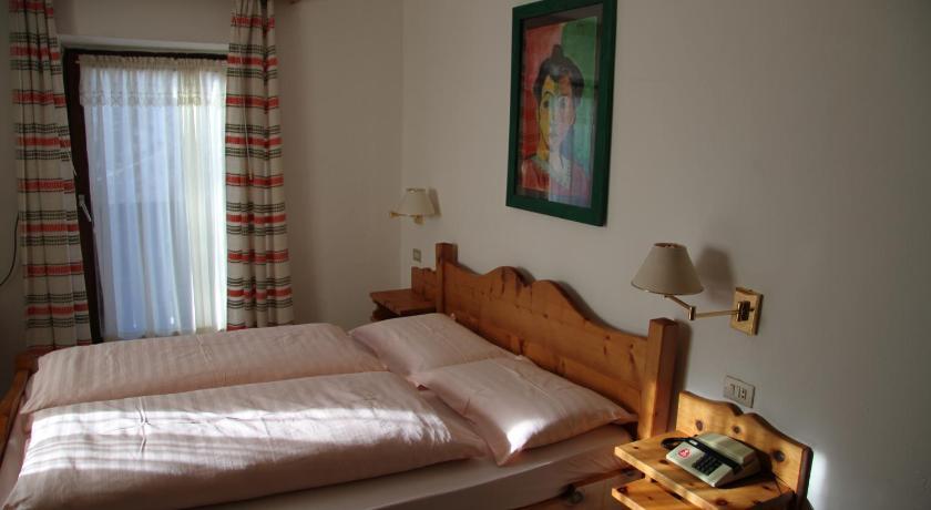 Hotel Pension Lydia Senale Camera foto